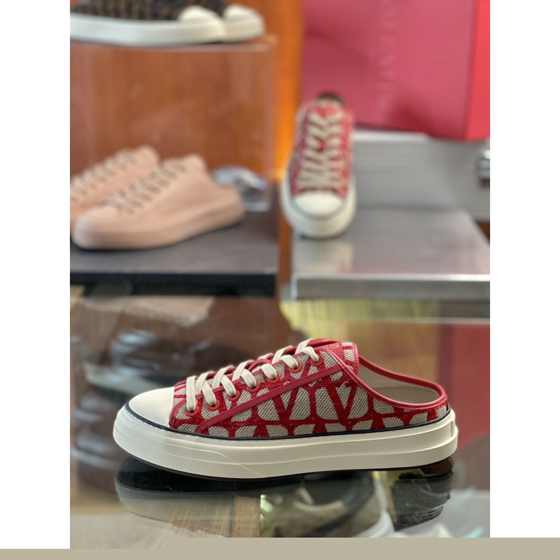 Valentino Sneakers